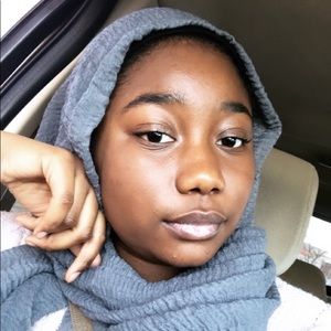 Meet your Posher, Sumaiyah